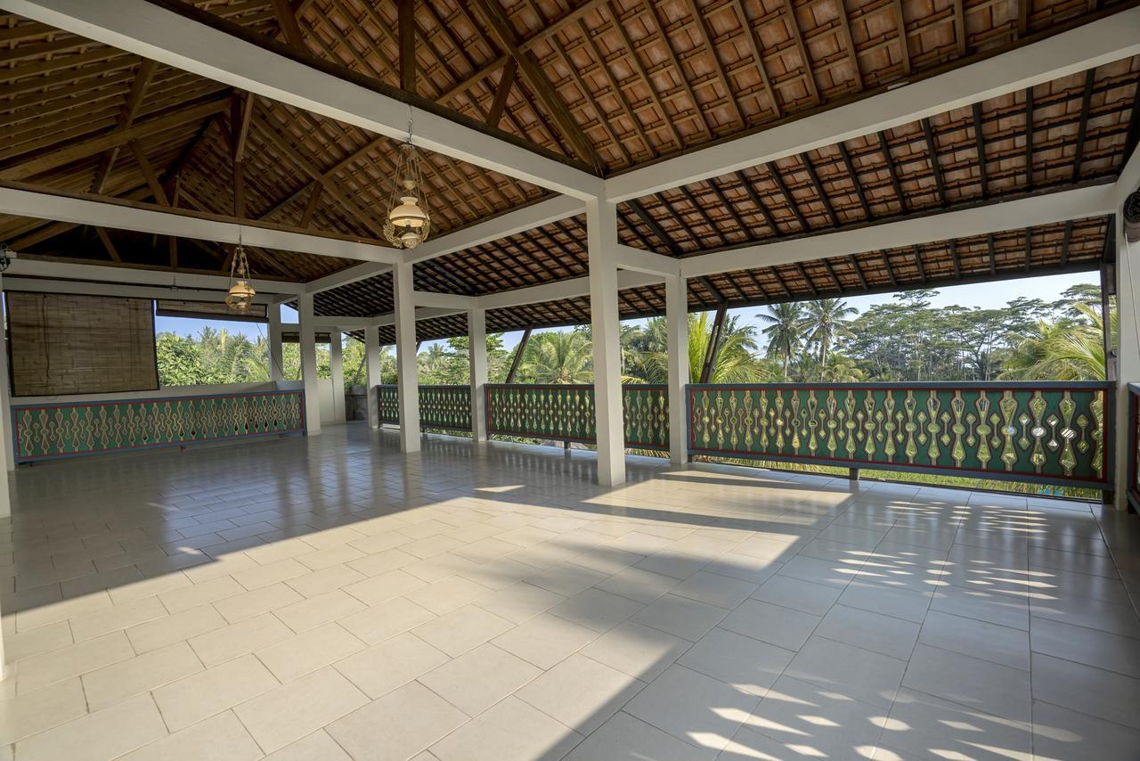 Ubud Sari Health Resort Exterior foto